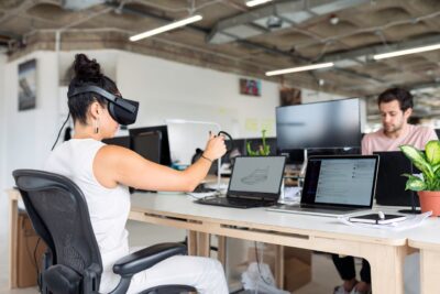 Granada, epicentro del talento tecnológico: estudiar para liderar la innovación 2 Innovacion tecnologia granada